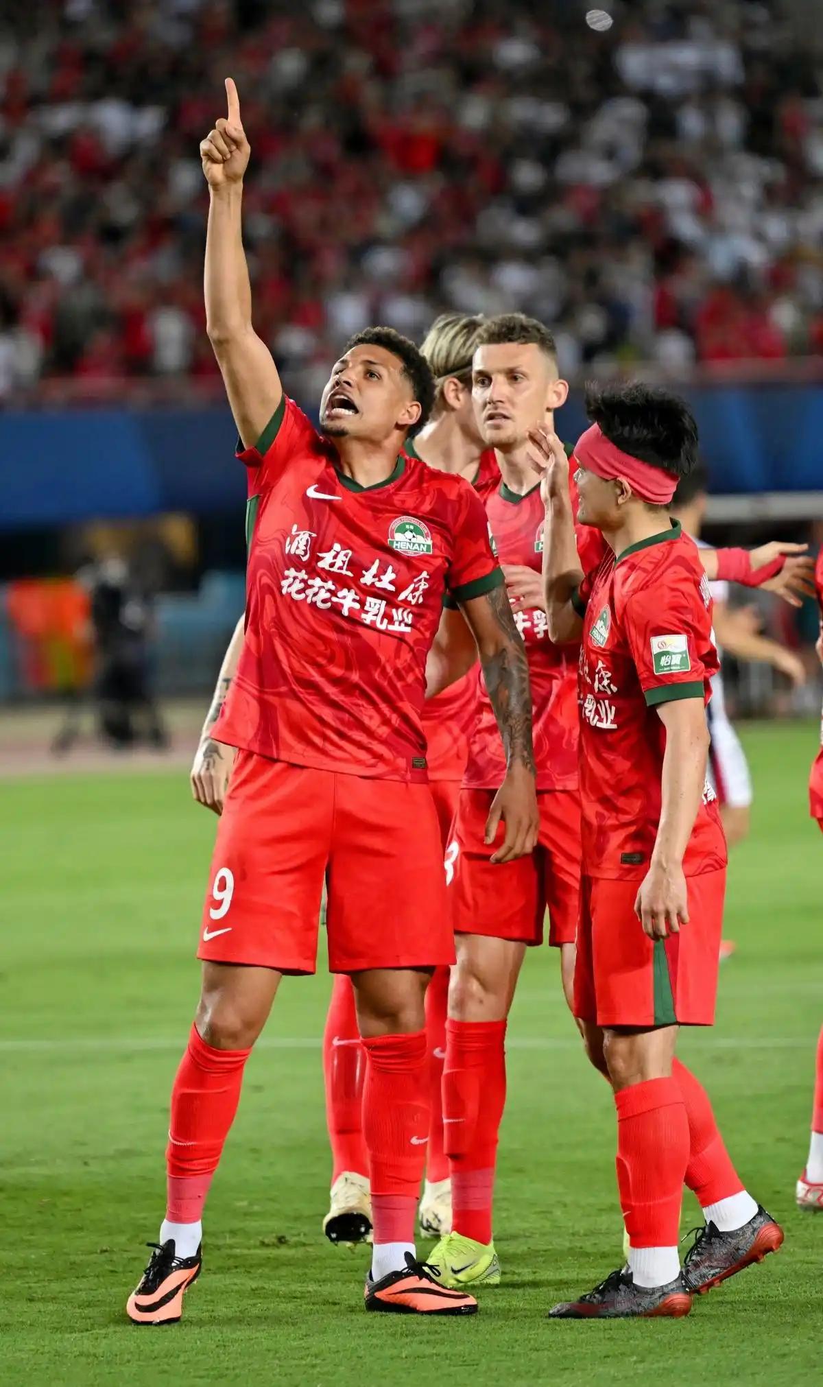 关于转折点!成都蓉城战术微调,NBA常规赛赛后攻防权衡,话题不断,临场指挥获称赞的信息爱游戏APP